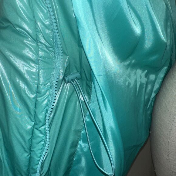 A New Day Women's Green Mid Length Puffer Coat Zip Snap Collared Size Large EUC - Picture 15 of 16